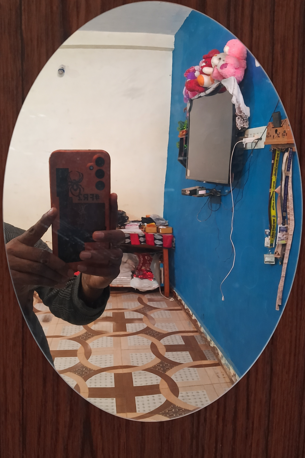 BUY 1 GET 1 FREE ⚡“Elegant Wall Sticker Mirror SELF adhesive for Stylish Home Decor” new (pack of 2) 💪100% SAFE DELIVERY